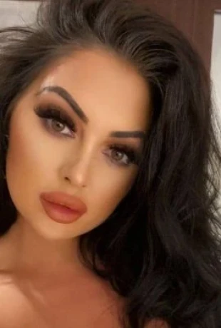 Teacola Rose — 7 / 9