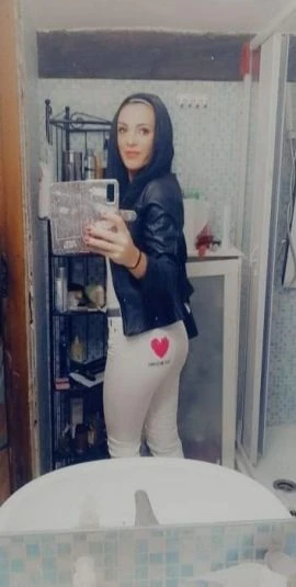 Raluca, Escort, Turin