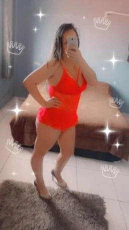 Juhliane Prado — 4 / 5