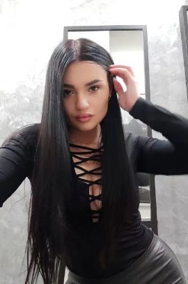 Alina, Escort, Paris