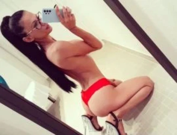 Laura Lady — 2 / 9