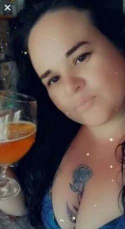 Samanta Santos — 4 / 5