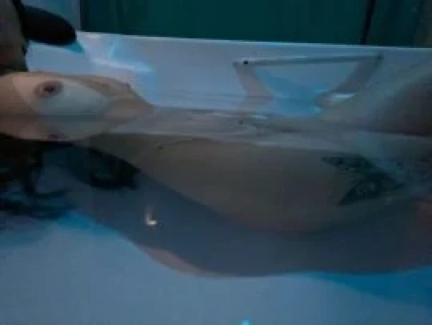 Liz Fonseca — 1 / 8