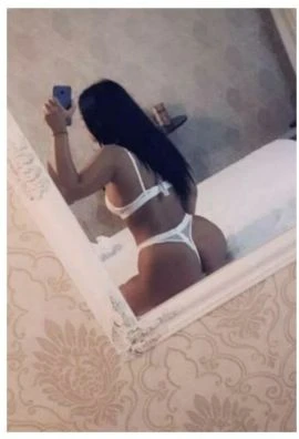 Female Escort — 3 / 4