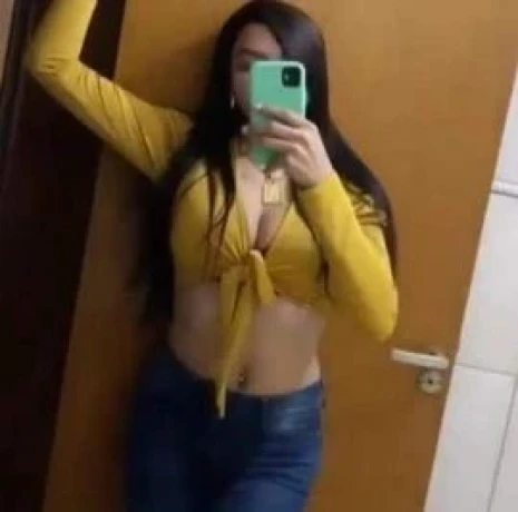 Ana Rodrigues — 8 / 9