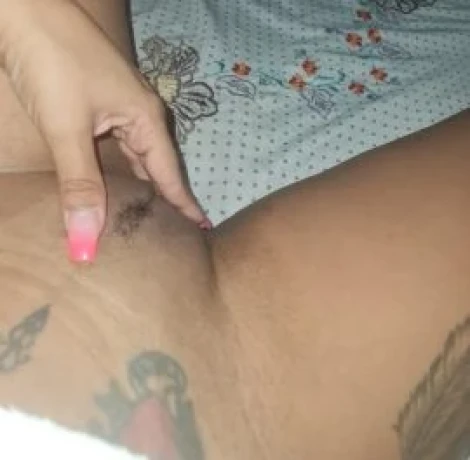 Keren Bernardes — 1 / 9