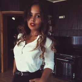 LARA — 4 / 8