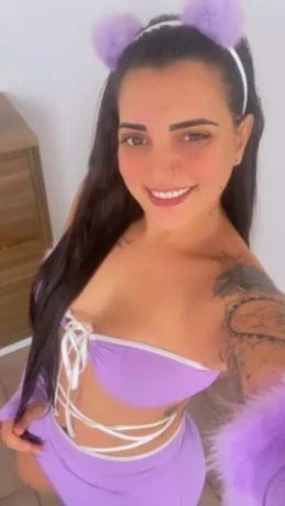 Izis Valentim — 4 / 5