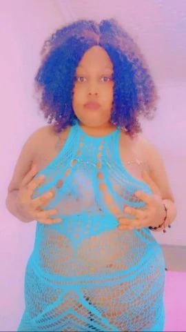 Skyra, Escort, Tabuk