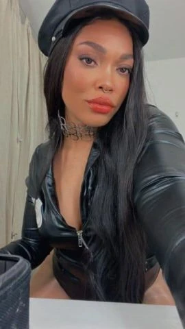 Venus — 8 / 9