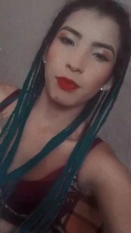 Vitoria Souza — 3 / 4