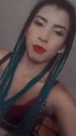 Vitoria Souza — 3 / 4