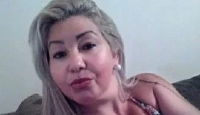 Roseane Sámury — 1 / 9