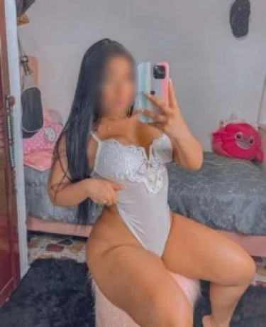 Laura Manica — 4 / 5