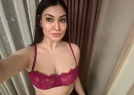 Alisa — 7 / 9
