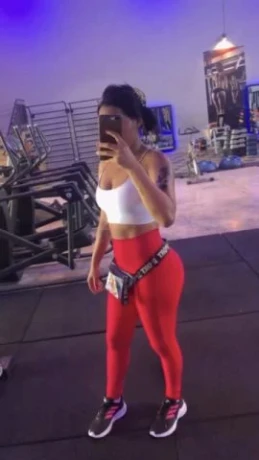 Roberta Lua — 3 / 5