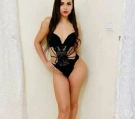 Female Escort — 5 / 6