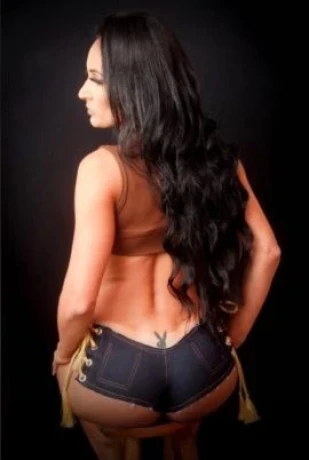 Yasmin Lima — 3 / 5