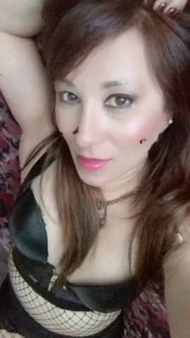 Suzi — 3 / 6