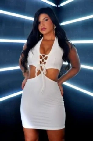 Bella Belchior — 3 / 4