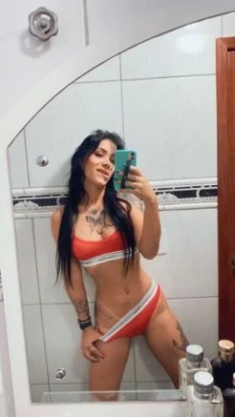 Fernandinha Rossi — 2 / 5