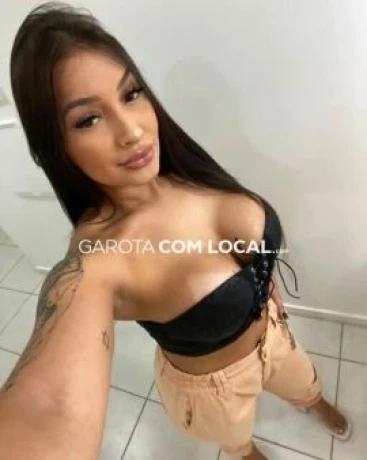 Mirella Prado — 1 / 9