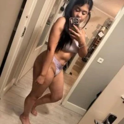 Nikol, Escort, Alkmaar