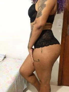 Dani Barbosa — 2 / 5
