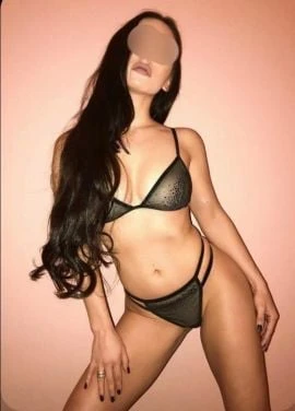 Noémie — 6 / 7