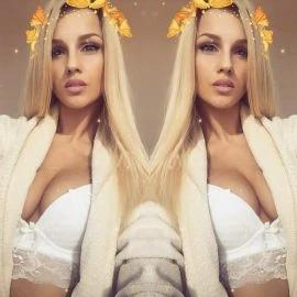 YULIYA — 3 / 6