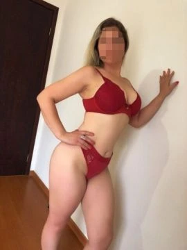 Beatriz Alvarez — 4 / 5