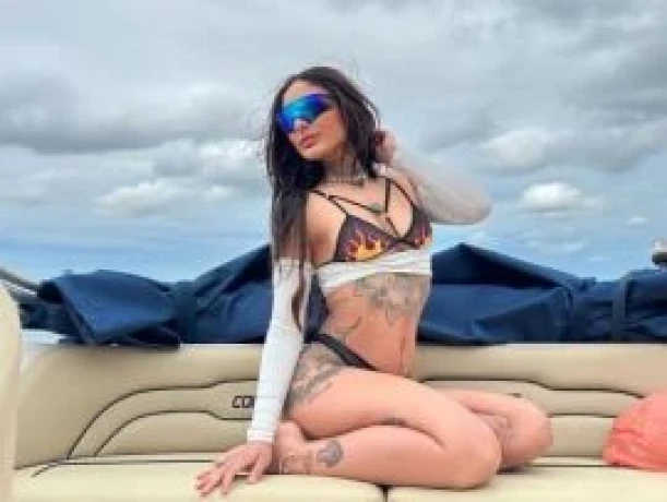 July Mendes — 3 / 5