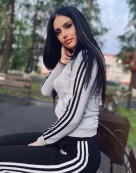 Arina — 4 / 9