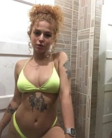 Valentina Souza — 5 / 7