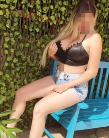 Suzi Becker — 8 / 9