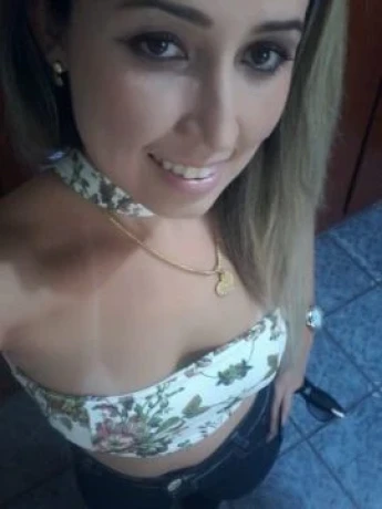 Natália Araújo — 8 / 9