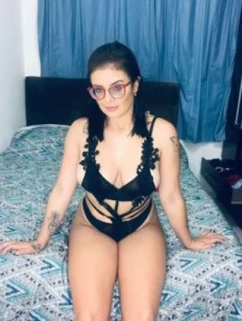 Babi Oliver — 7 / 9