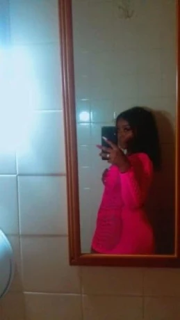 Mirella Bastos — 2 / 4