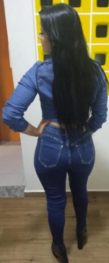 Bruna Souza — 4 / 9
