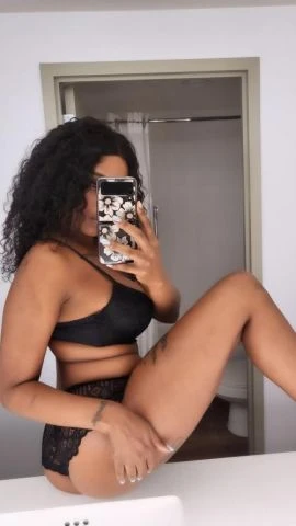 Kayla Kay — 4 / 5