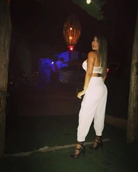 Andreia — 6 / 9