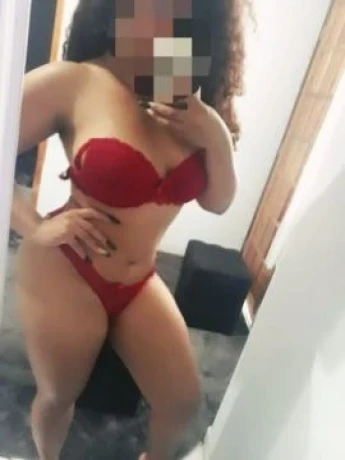 Melissa Vidalla — 5 / 9