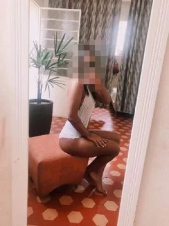 Nara Ferrari — 5 / 8