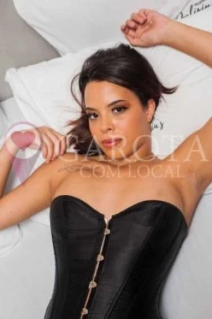 Bruna Souza — 7 / 9