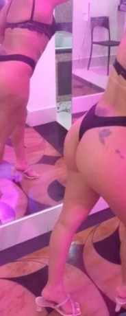 Mel Magalhães — 1 / 9