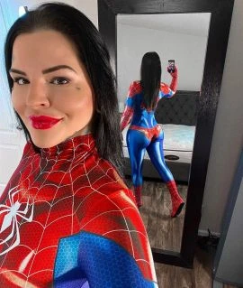 Salmath, Escort, Den Haag