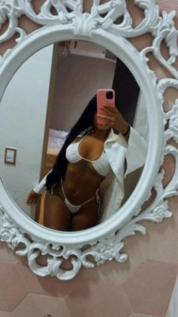 Bela Carvalho — 2 / 9