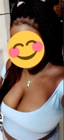 Maria Flor — 8 / 9