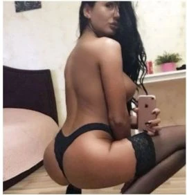 Female Escort — 2 / 6