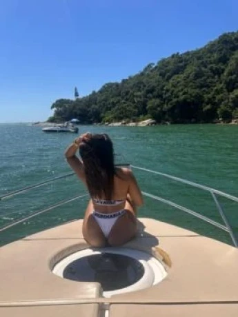 Bianca Andrade — 2 / 7